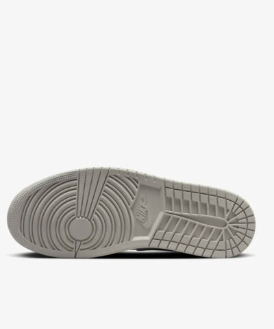 air-jordan-1-high-white-cement_02